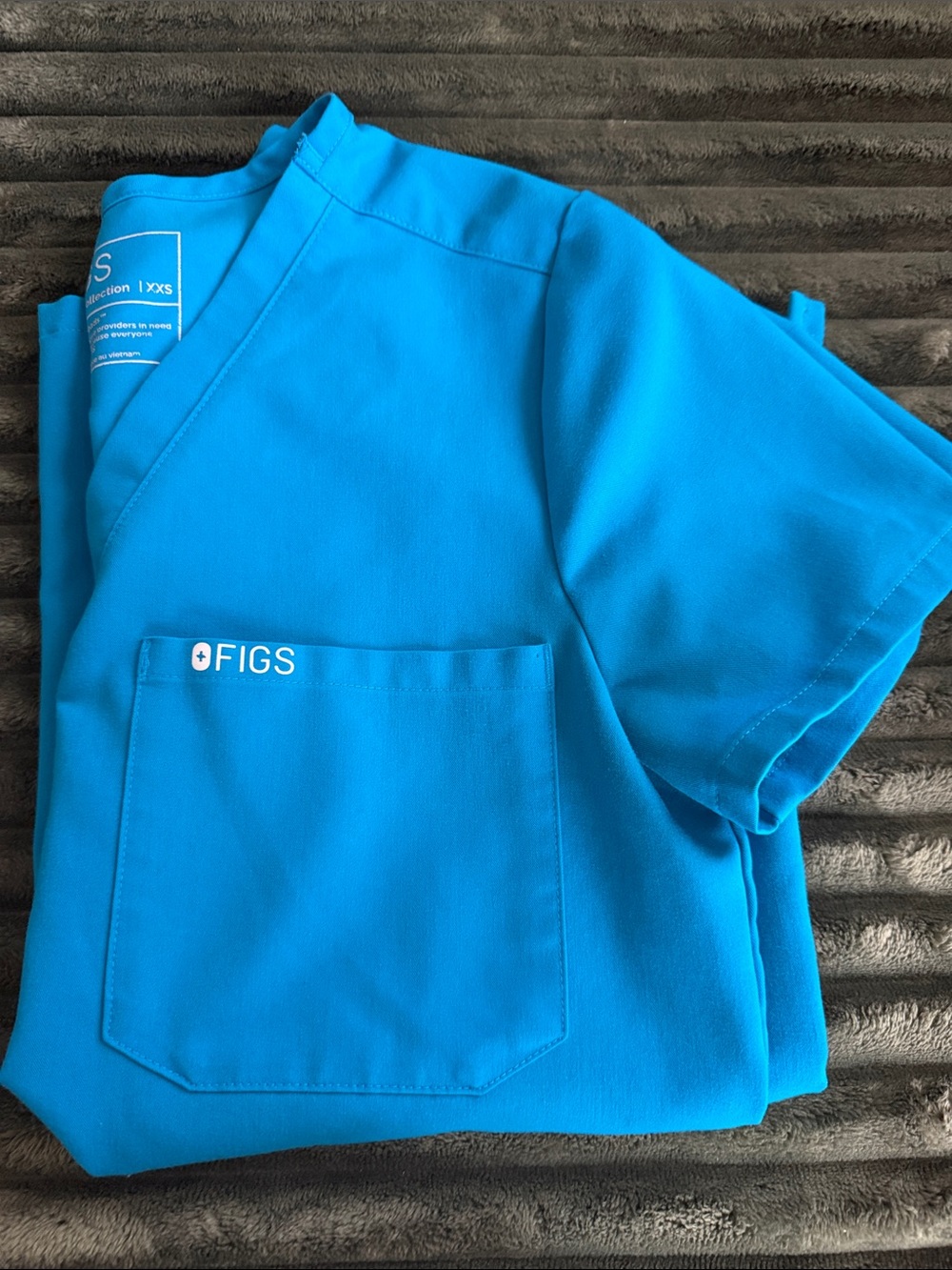 Figs one pocket top xxs